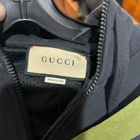 Men's Gucci, cotton jersey, zip jacket signature, GG Supreme jacquard medium - Picture 11 of 15